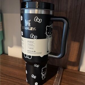 Stanley Black Hello Kitty 40oz Tumbler